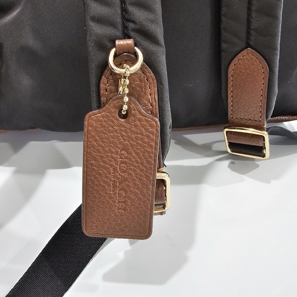 Large Coach backpack - Picture 2 of 12